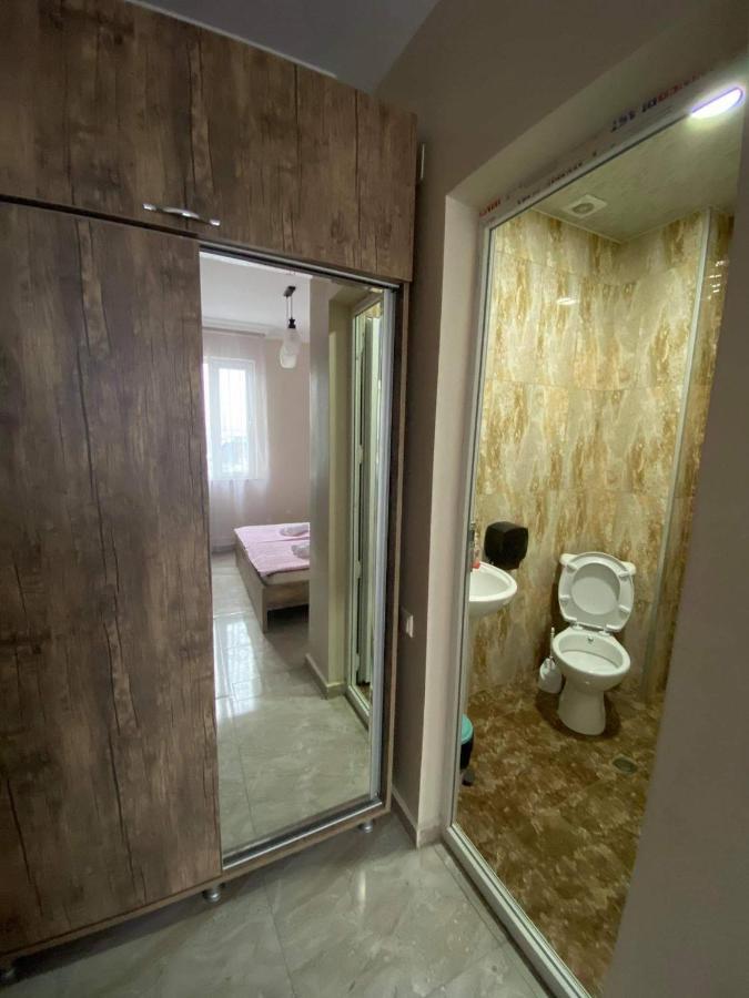 Family Hotel Μπατούμι Εξωτερικό φωτογραφία
