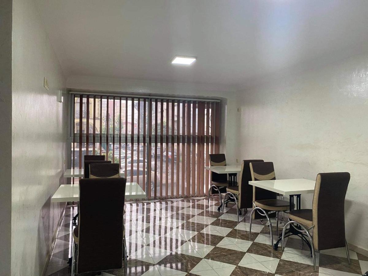 Family Hotel Μπατούμι Εξωτερικό φωτογραφία