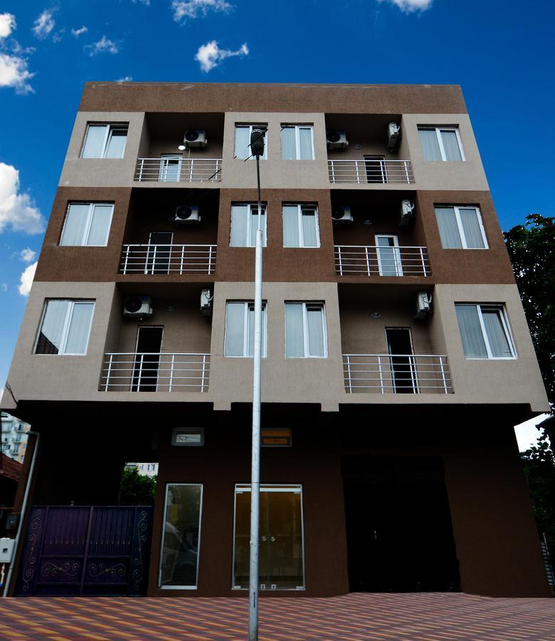 Family Hotel Μπατούμι Εξωτερικό φωτογραφία