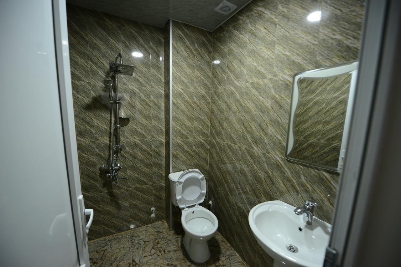Family Hotel Μπατούμι Εξωτερικό φωτογραφία